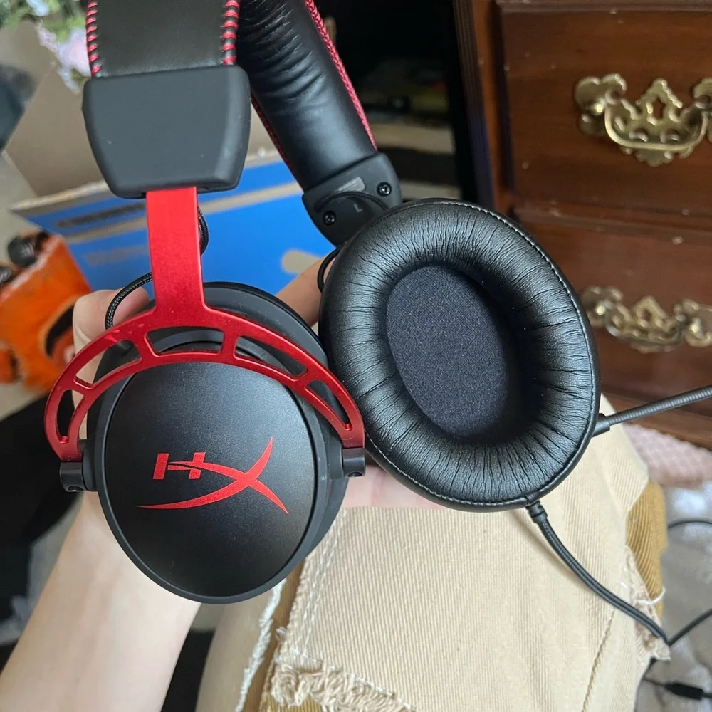 HyperX Cloud Alpha Headset (AUX splitter included!)